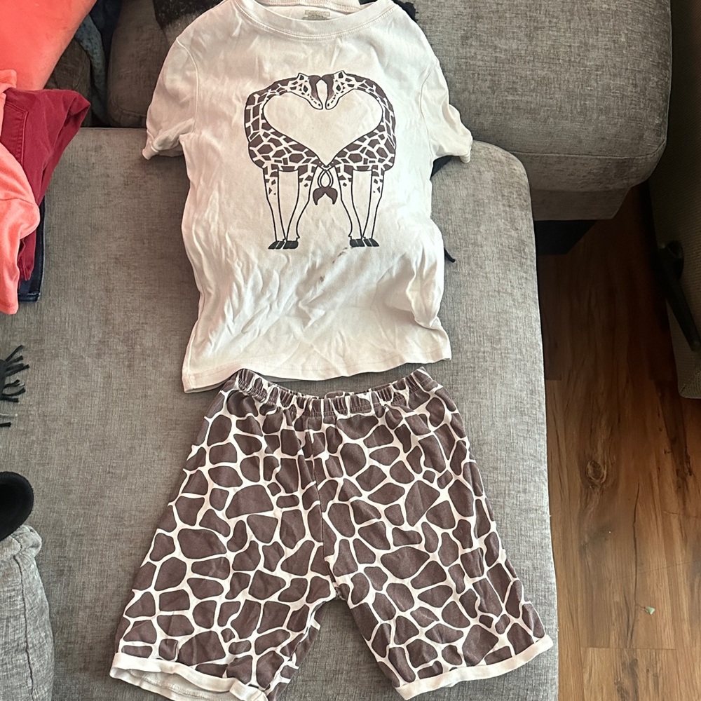 Giraffe Print Kids Pajamas Set - White and Brown